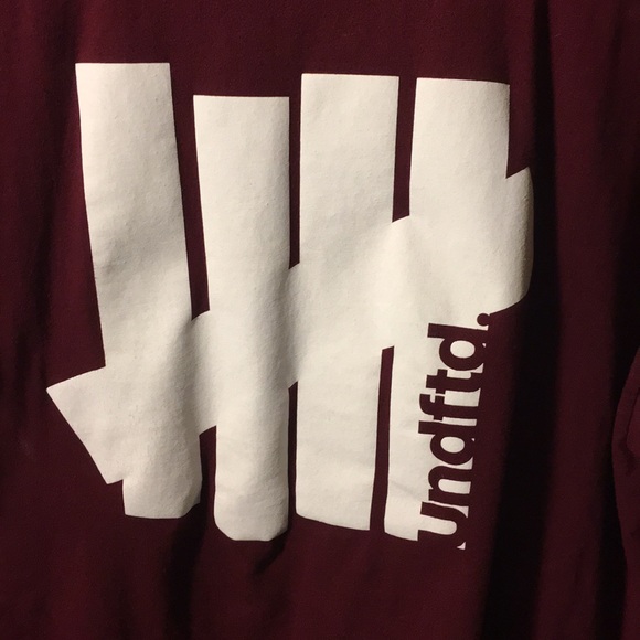 Undefeated Tee - Picture 3 of 4